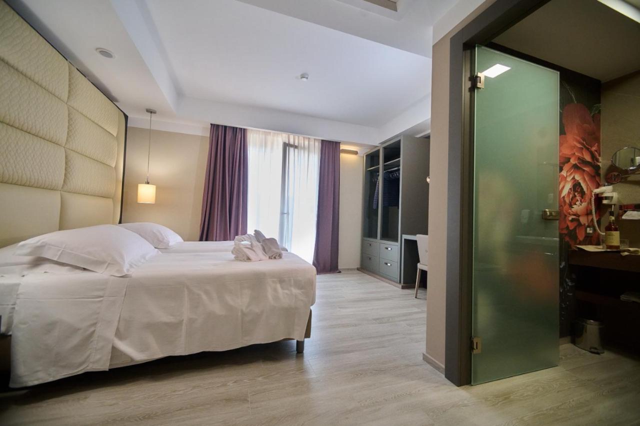 Park Hotel Le Dune Di Giovino Καταντζάρο Εξωτερικό φωτογραφία